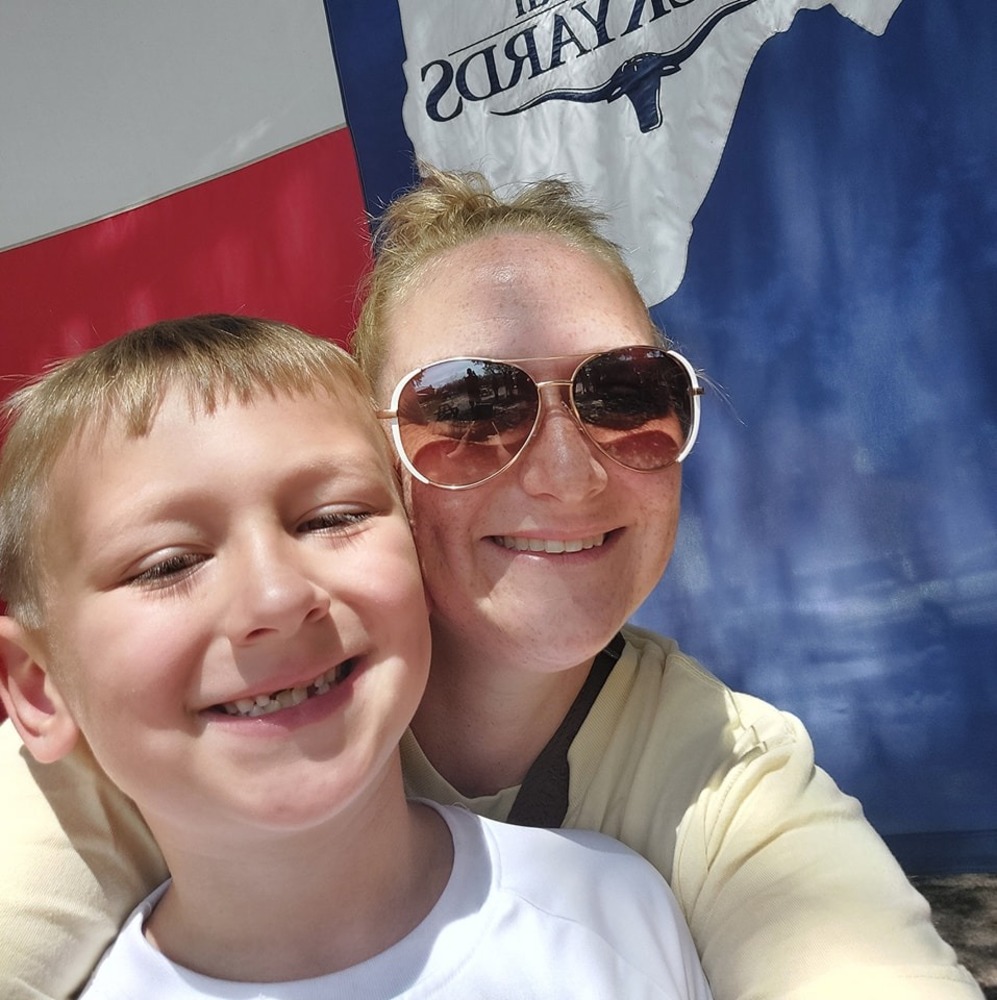 Meet your Posher, Sammie